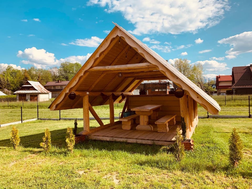 Activities, Garden, Area and facilities