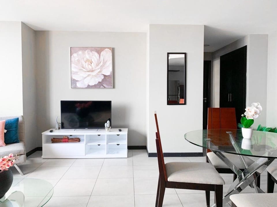 Departamento Moderno y Acogedor Apartment in Guayaquil