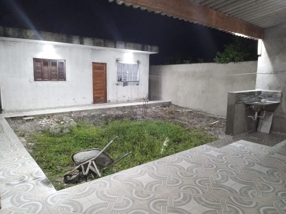 Lar na praia House in Itanhaém