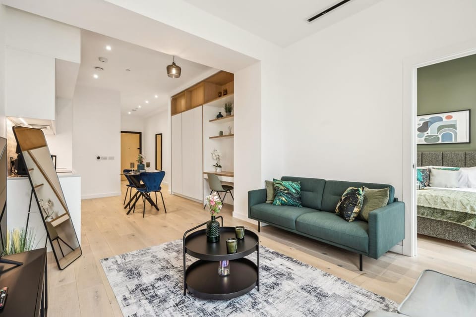 TV and multimedia, Living room, Photo of the whole room, Seating area