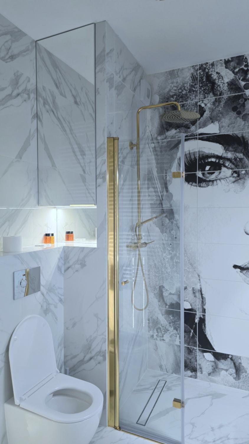 Shower, Toilet, Bathroom