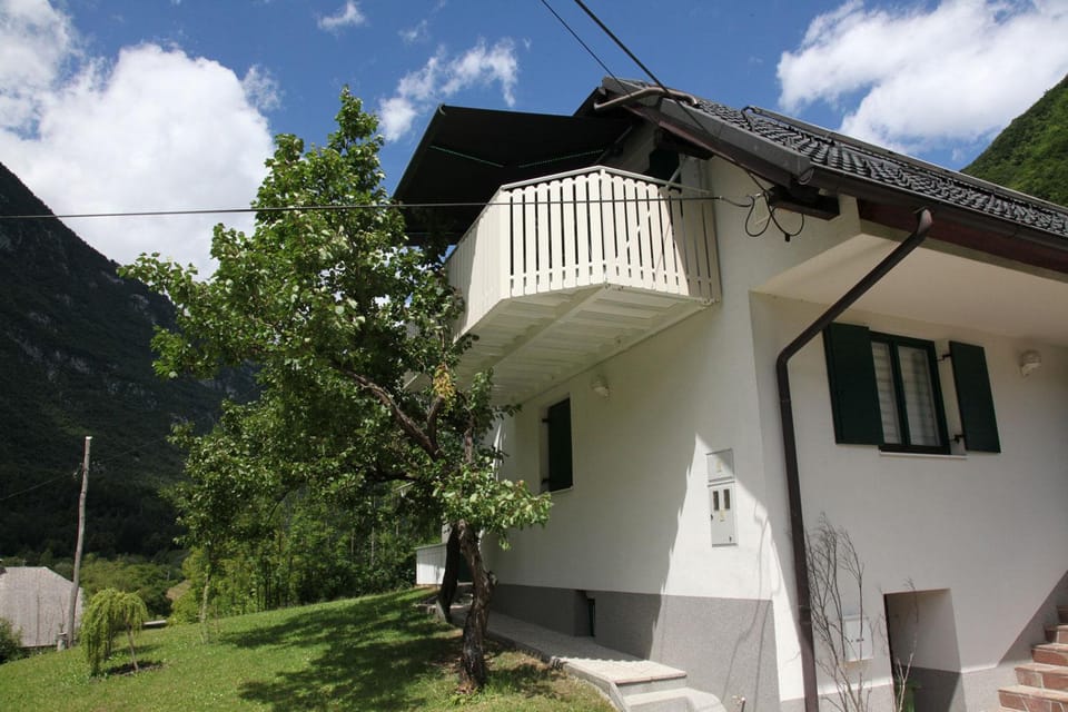 Property building, Balcony/Terrace