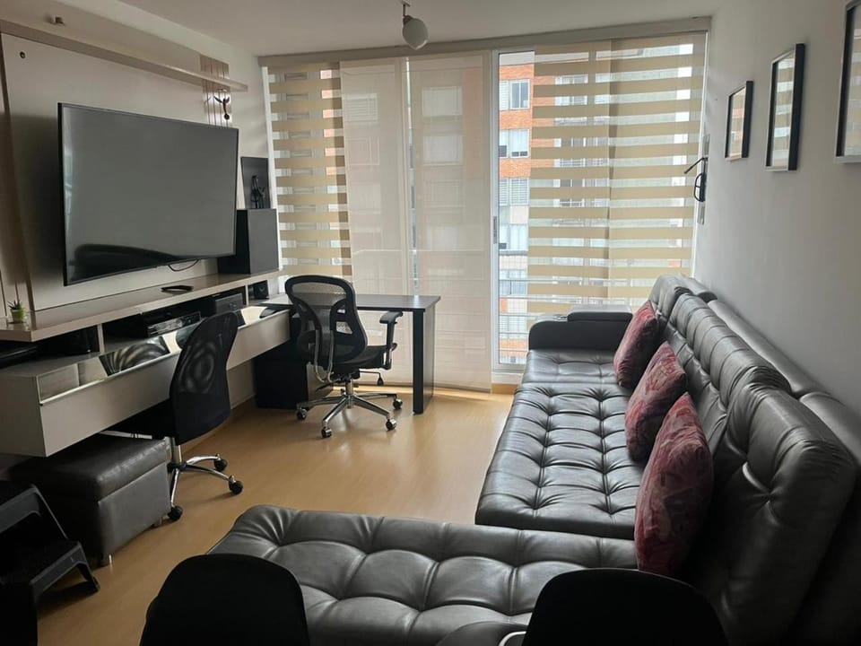 Apartamento Amoblado a 15 minutos del Aeropuerto Apartment in Bogota