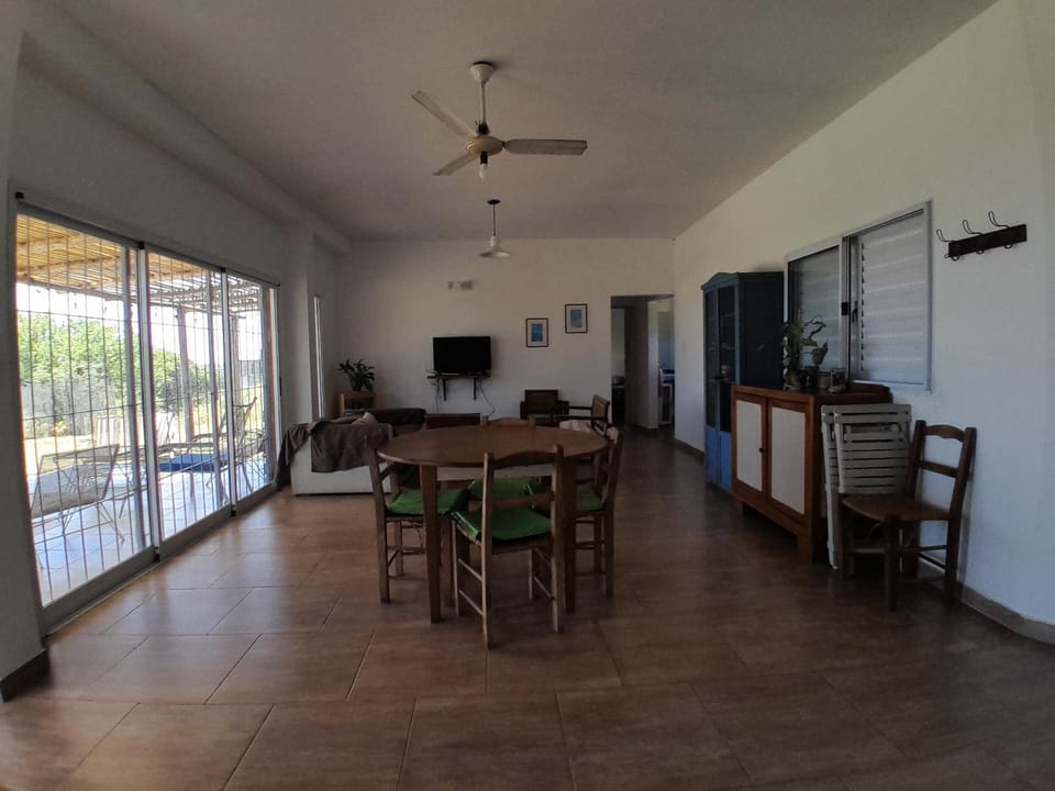 Tierra Colorada House in Parana