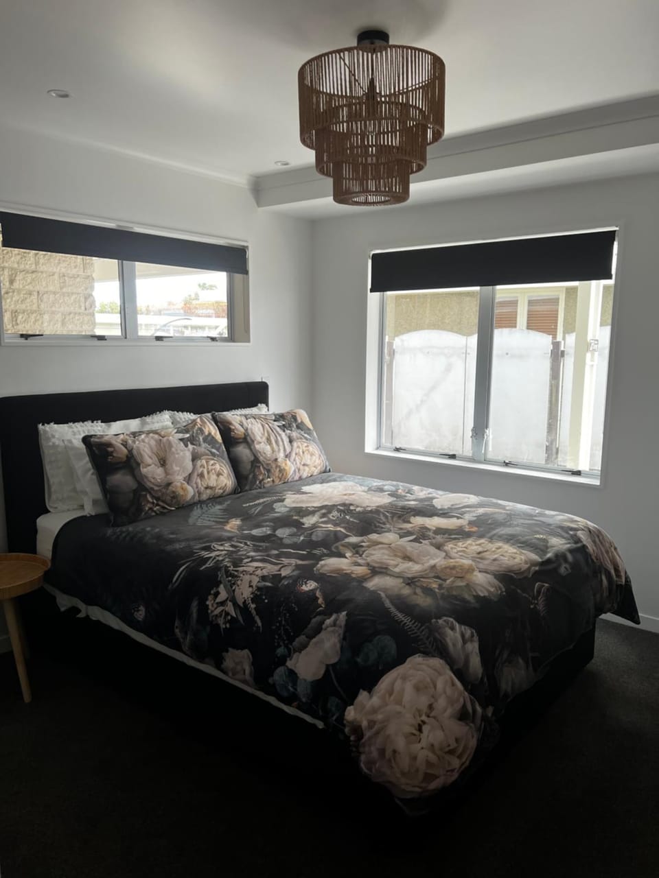 Shell's Beachfront BnB Apartment in Napier