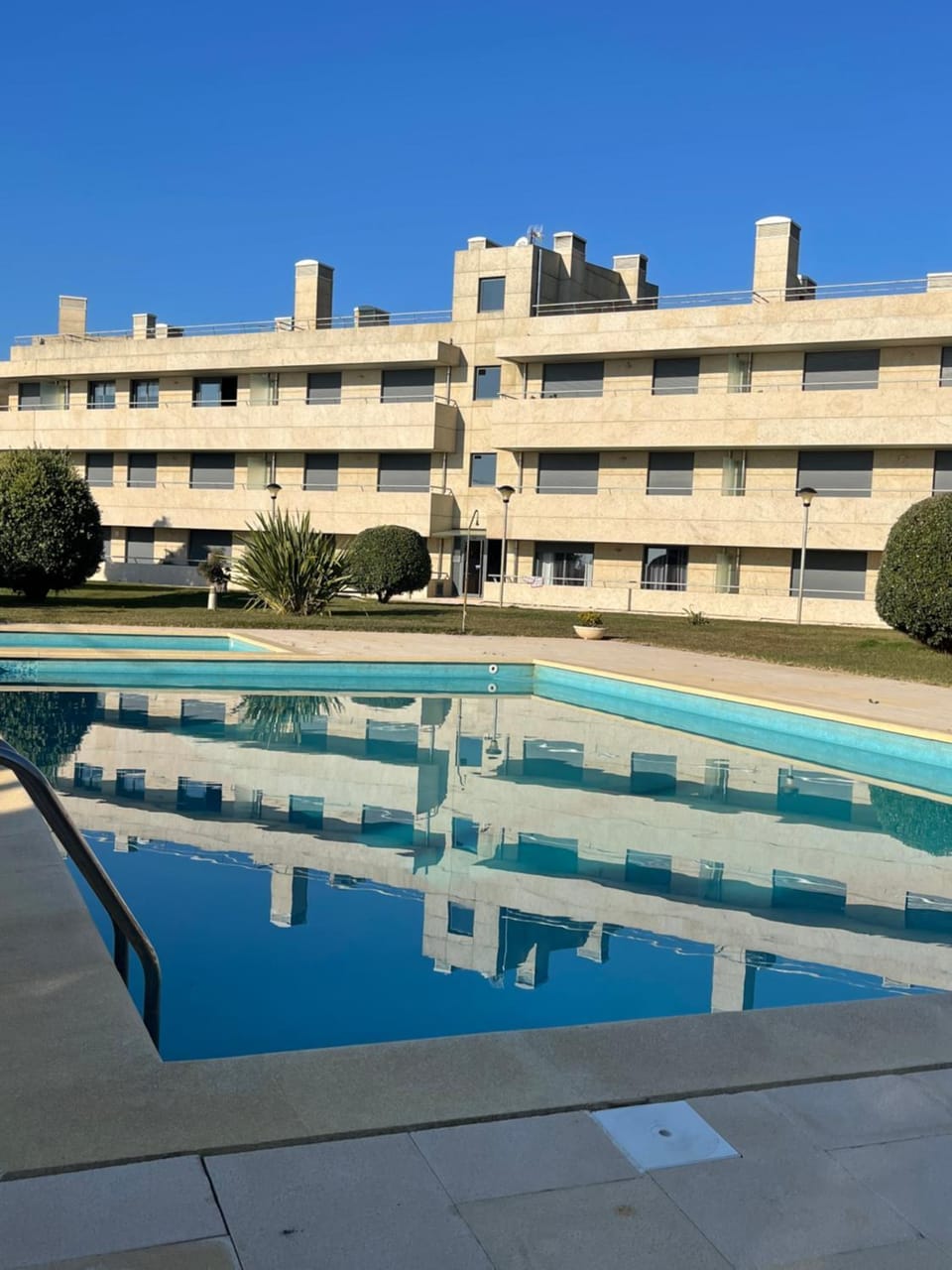 Property building, Pool view, Swimming pool, Swimming pool