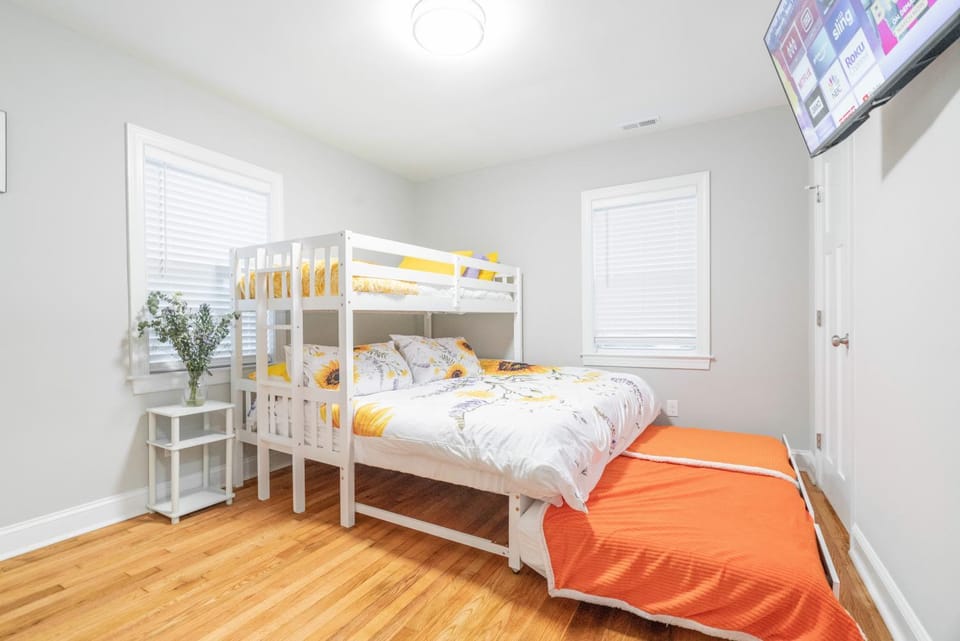 Bed, Bedroom, bunk bed