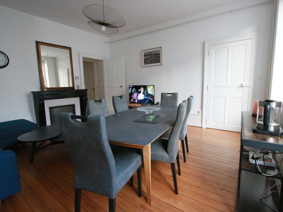 Appartement spacieux à Lunéville, proche des attractions - FR-1-584-366 Apartment in Grand Est