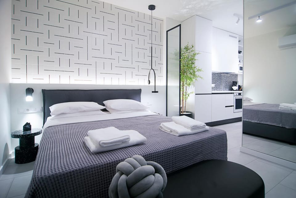 BoX 27 Apartment in Messenia