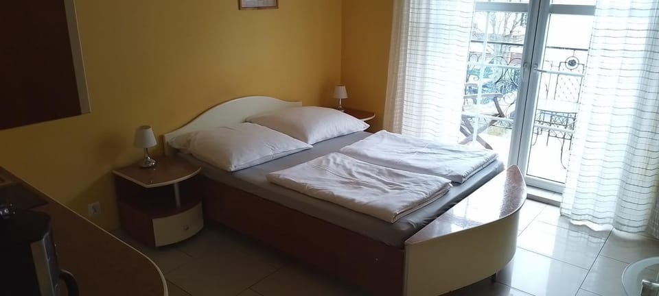 Trzy korony Świnoujście & Apartment in Swinoujscie