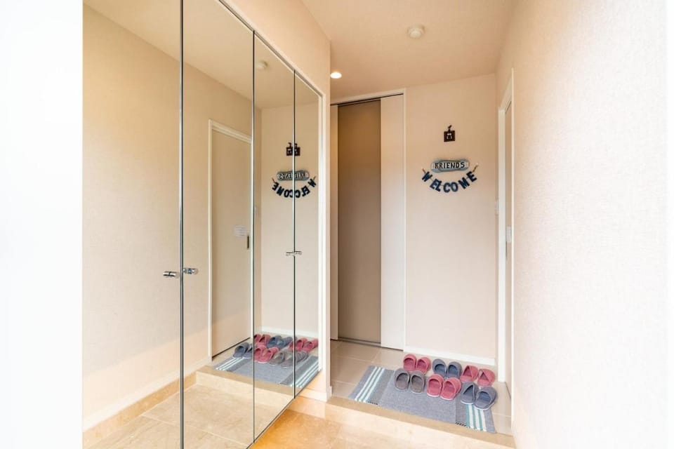 You can enter the beach by swimwear from the room Apartment in Okinawa Prefecture