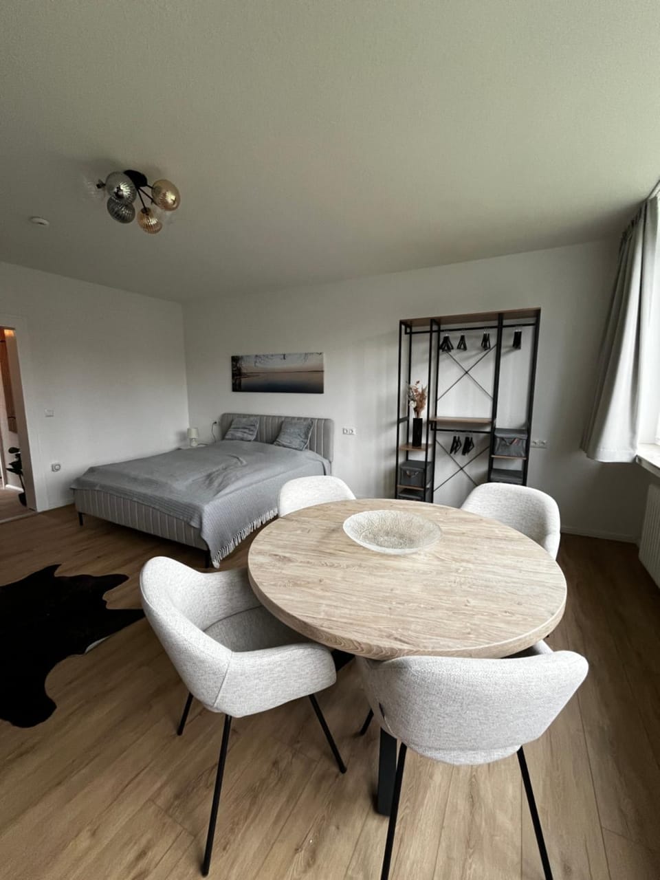 Living room, Photo of the whole room, Bedroom