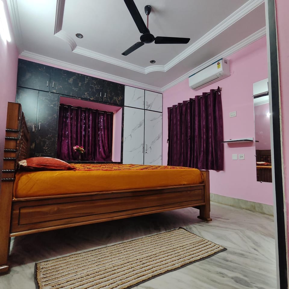 Athidhi Vididhi Illu-Palakollu Apartment in Telangana