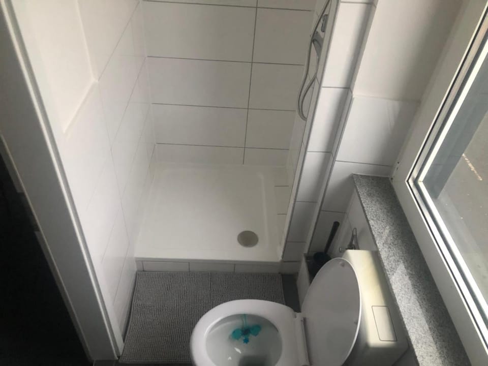 ENSAS Ferienwohnung Wuppertal Uellendahl-Katernberg 1Zi Apart Apartment in Wuppertal