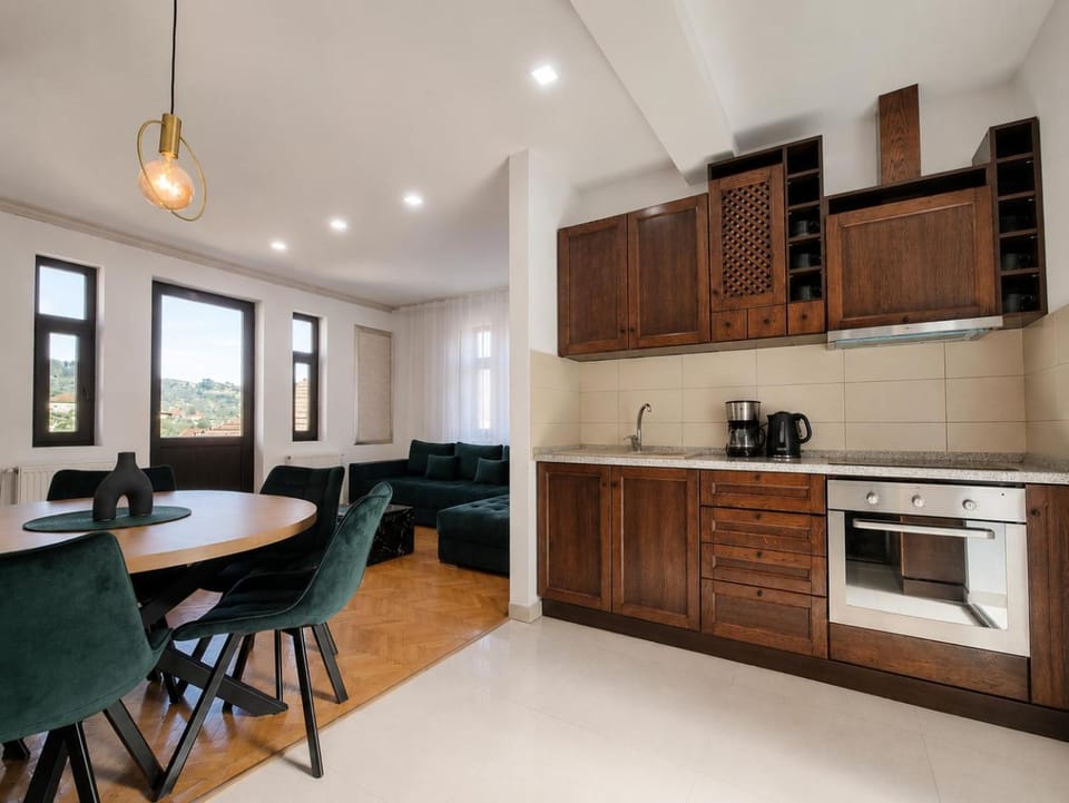 Kitchen or kitchenette, Dining area, Dinner, Dinner, kitchen, kitchen