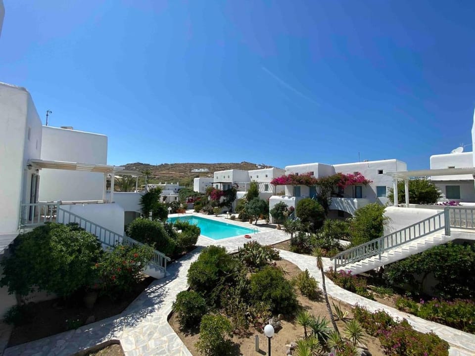 Mykonian Style Pool House 1 w Night Security Guard Apartment in Mykonos, Mikonos 846 00, Greece