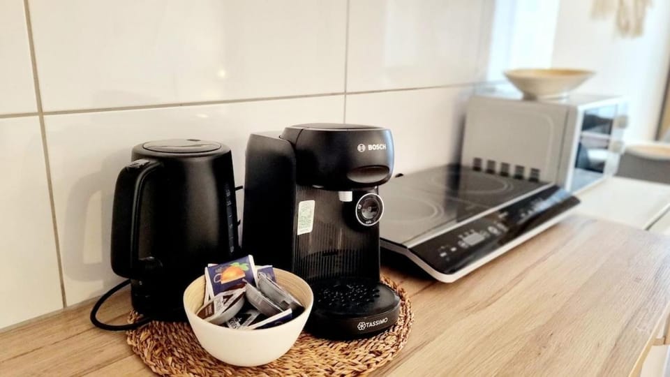 Coffee/tea facilities, Kitchen or kitchenette