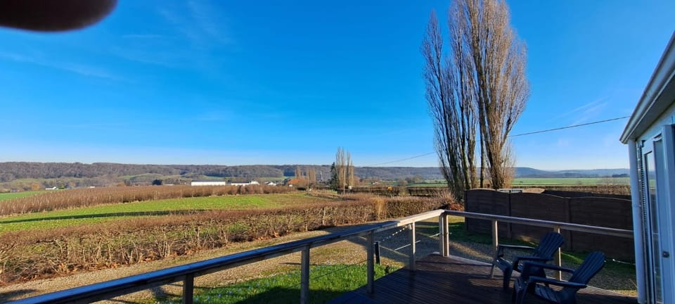 View (from property/room), Balcony/Terrace
