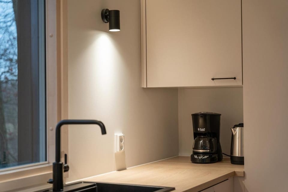 Coffee/tea facilities, Kitchen or kitchenette