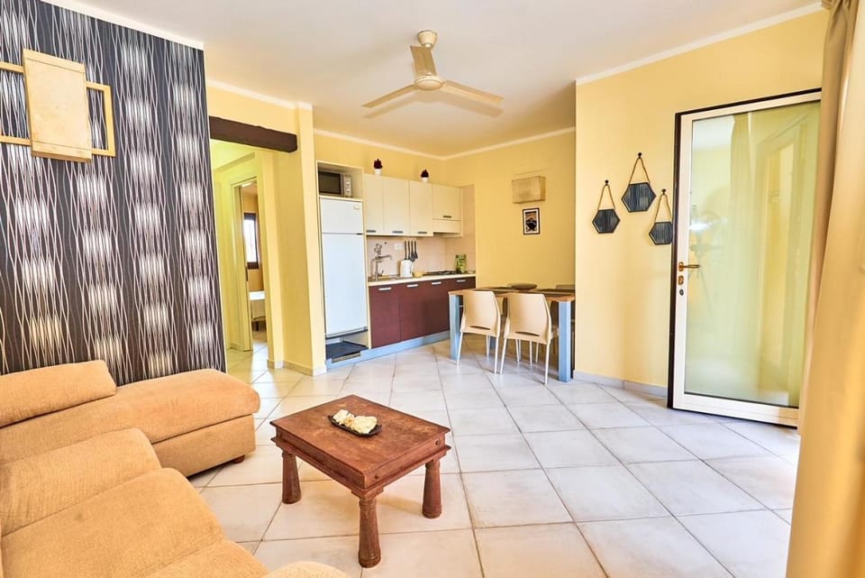 Tropical African Vibe Apartment in Santa Maria