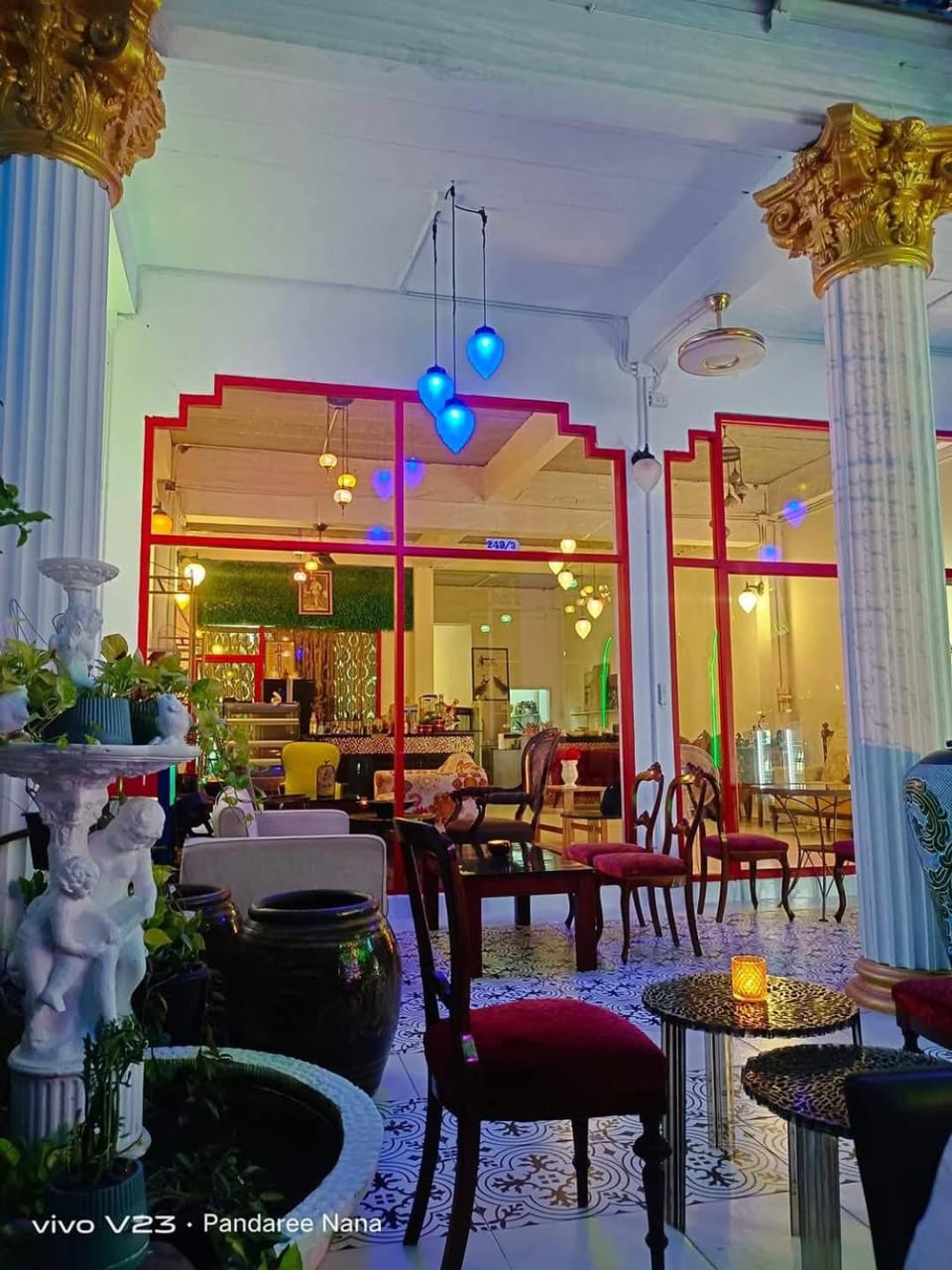 Property building, Restaurant/places to eat, Living room, Lounge or bar, Banquet/Function facilities, Seating area, On site, Drinks, Drinks, Alcoholic drinks, Alcoholic drinks, Non alcoholic drinks