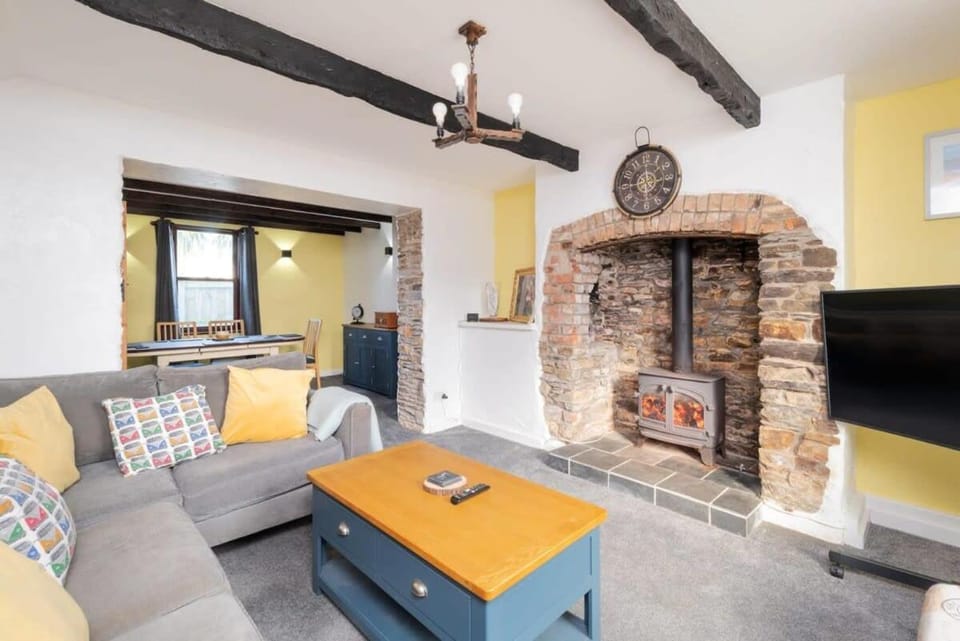 Spacious Cottage Parking nr Saunton Sands House in Croyde