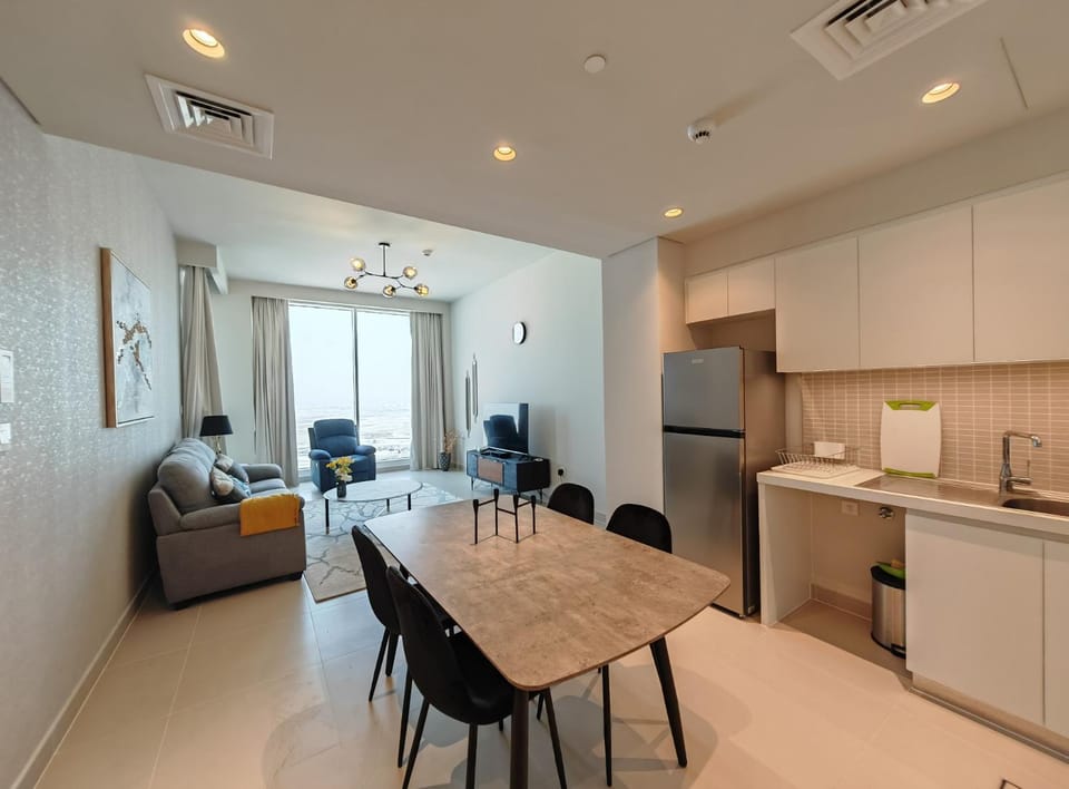 Stunning 1BR Apartment High floor Creek Harbour Apartment in Dubai