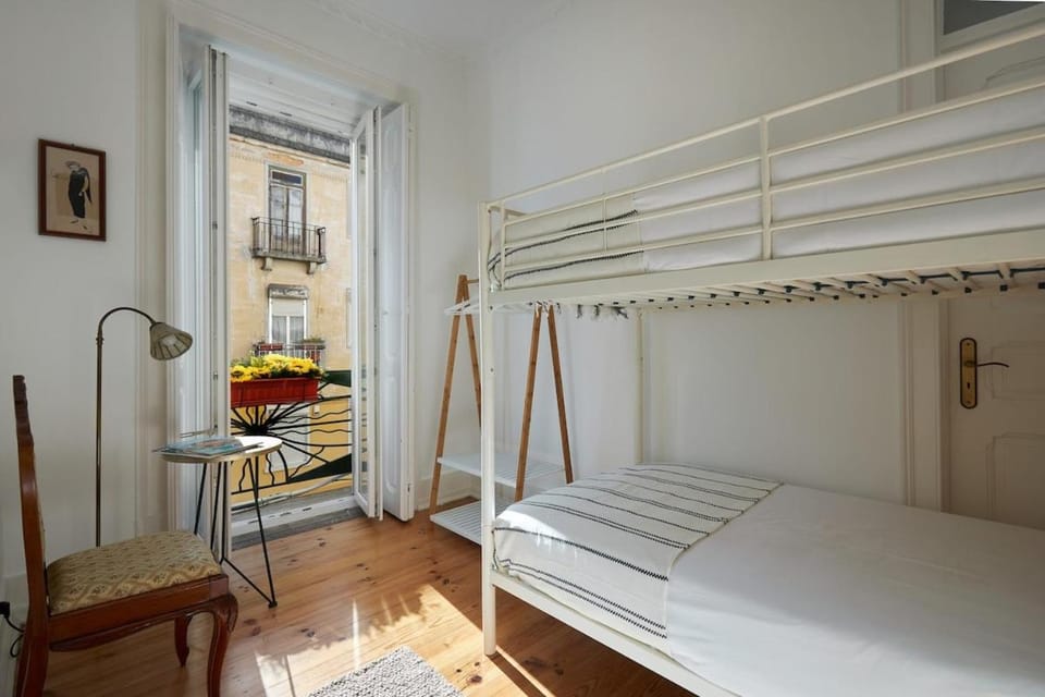 Central & Spacious 3BD in Lisbon Apartment in Lisbon