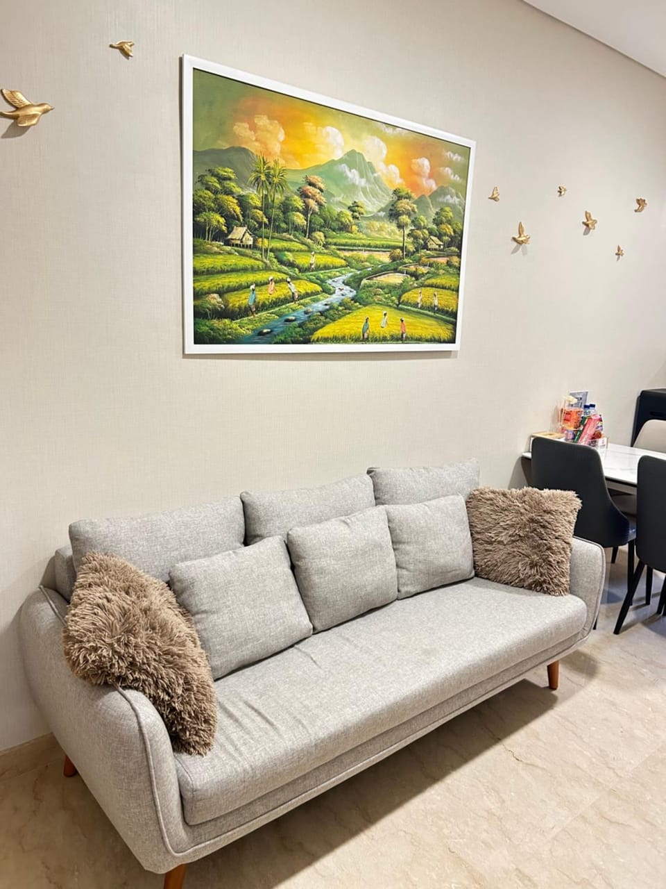 Living room, Decorative detail, Seating area