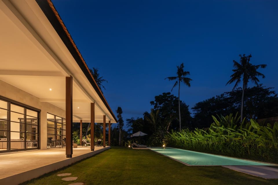 Property building, Night, Garden, Garden view, Swimming pool