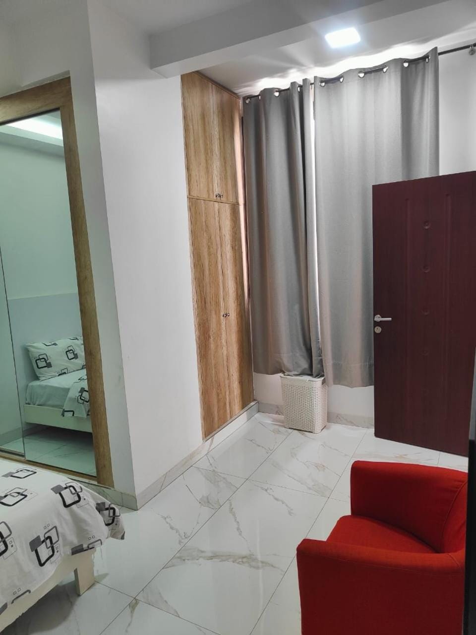 Bedroom, wardrobe