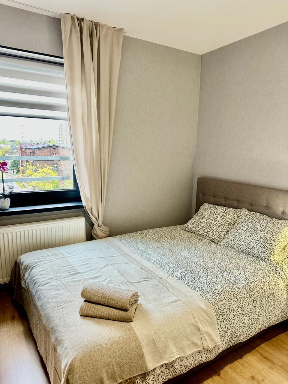 Poziom 4 - Prywatny prysznic, wspólne WC Apartment in Poland