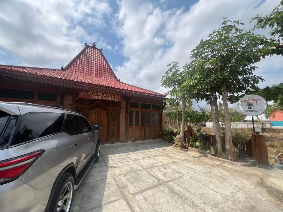 Homestay Joglo Beji Vacation rental in Special Region of Yogyakarta