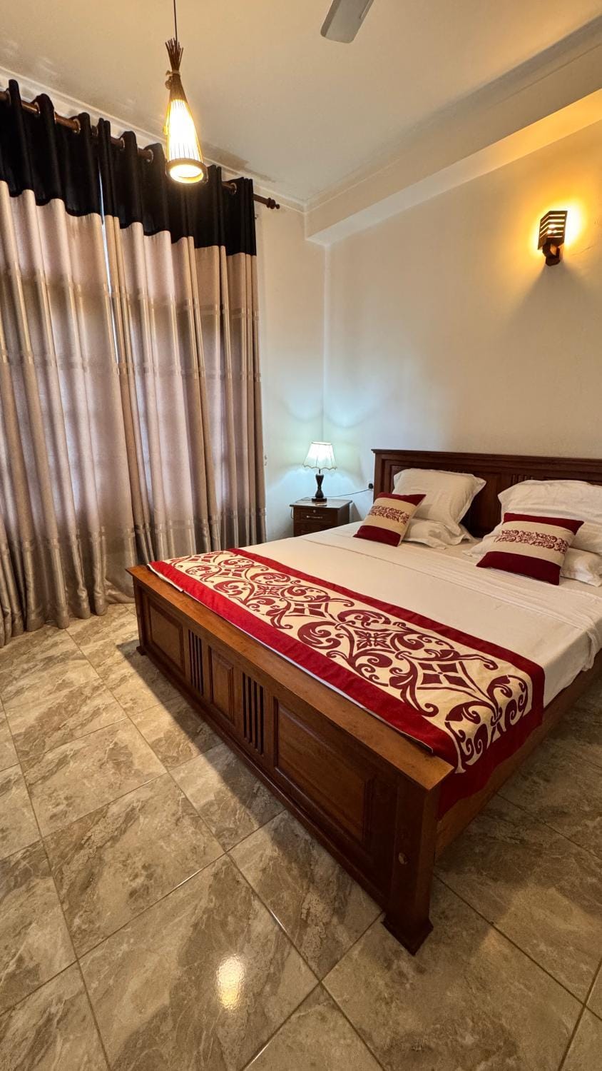 T51 Hanthane House in Kandy