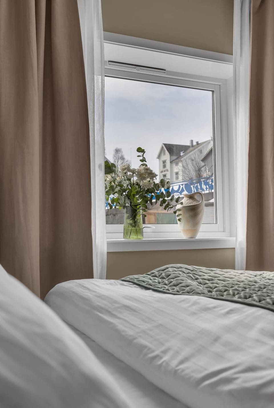 Bed, View (from property/room), View (from property/room), Bedroom