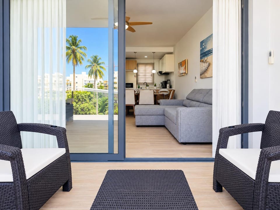 Balcony/Terrace, Living room