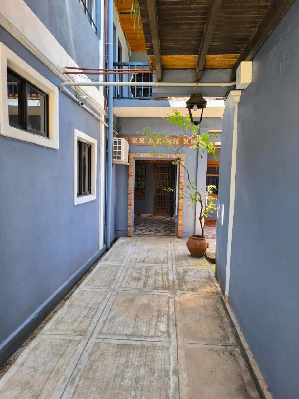 Property building, Day