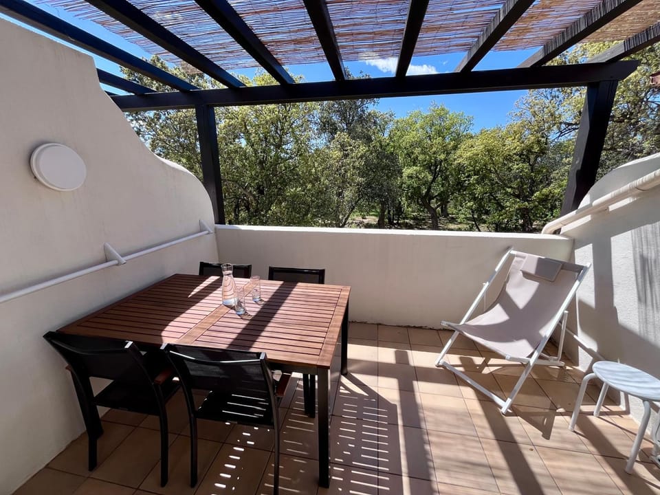 Charmant appartement baie Saint Tropez 6 personnes Apartment in Grimaud