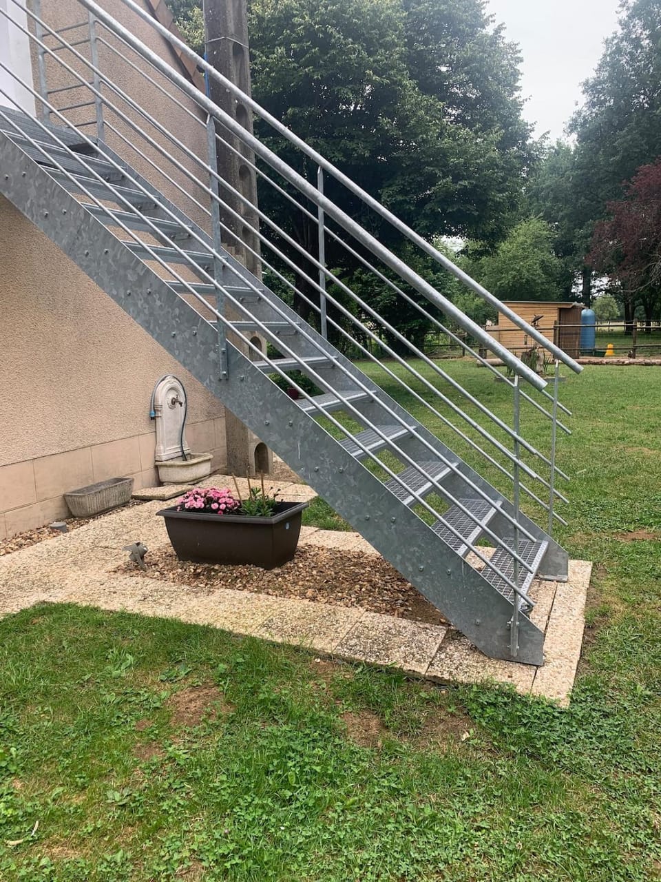 Le petit bois mayetais Apartment in Pays de la Loire