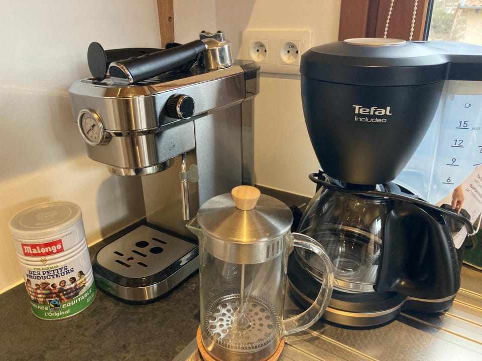 Coffee/tea facilities