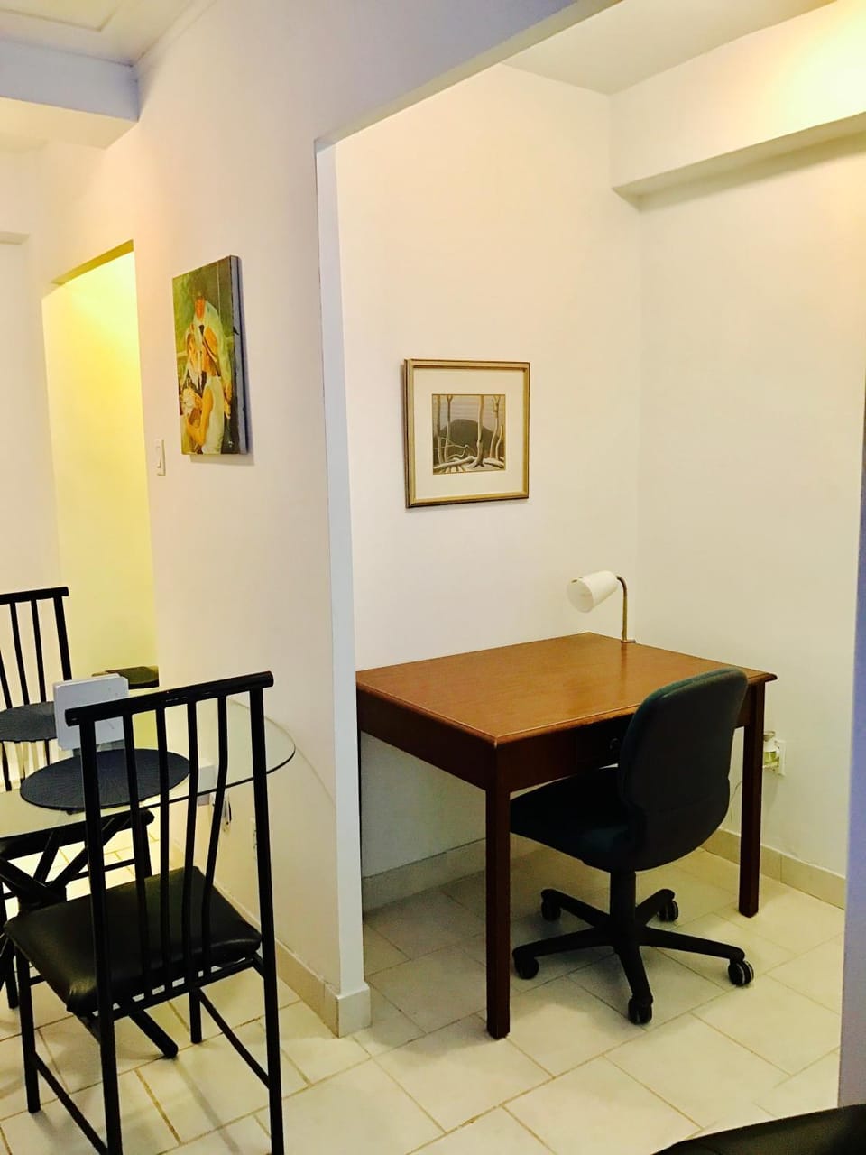 Stylish Montreal Apartment Comfortable Stay in the Golden Square Mile Apartment in Montreal