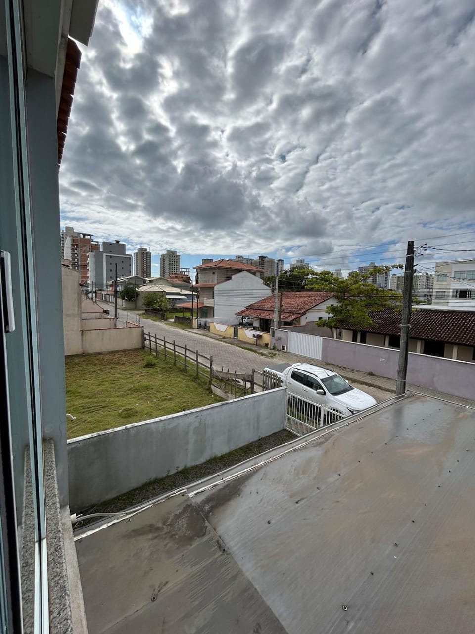 Casa em Balneário Picarras, 500m do mar House in State of Santa Catarina