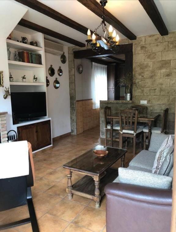 Communal lounge/ TV room