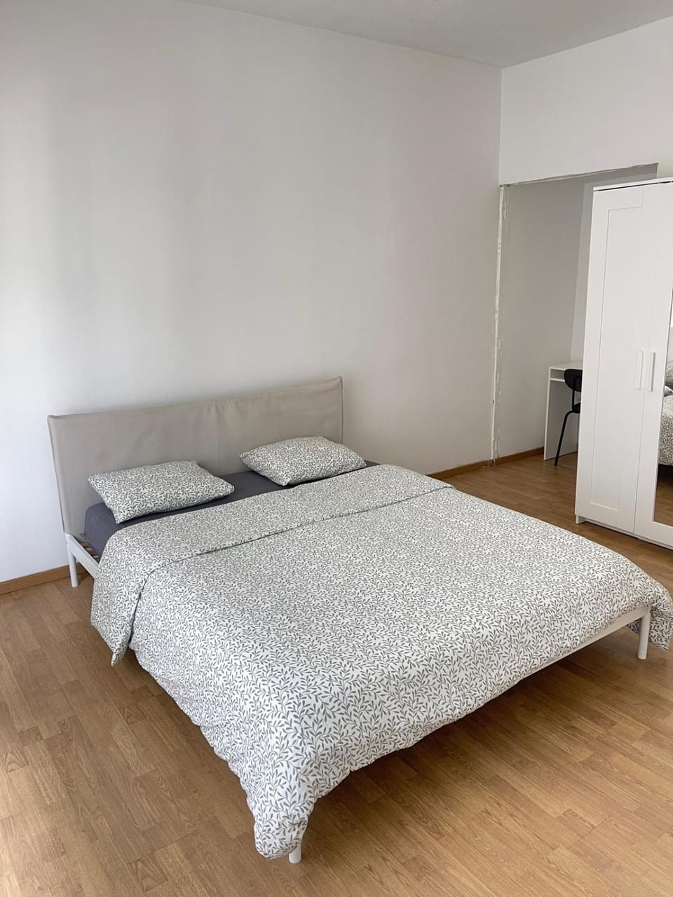 Chambre disponible Vacation rental in Flanders