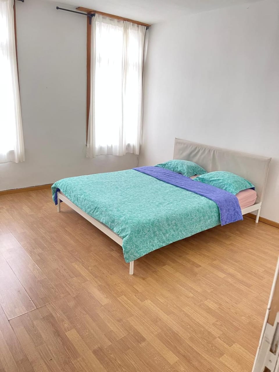 Chambre disponible Vacation rental in Flanders