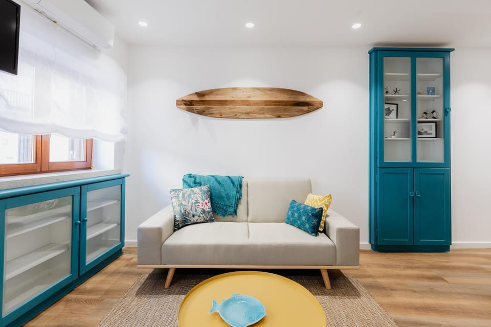 TV and multimedia, Living room, Seating area