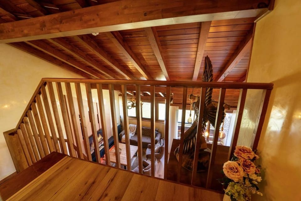 Host2U Penthouse 2-Bedrooms The Best View - Free Parking Apartment in Bansko