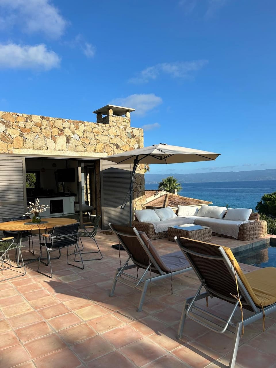 Patio, Sea view