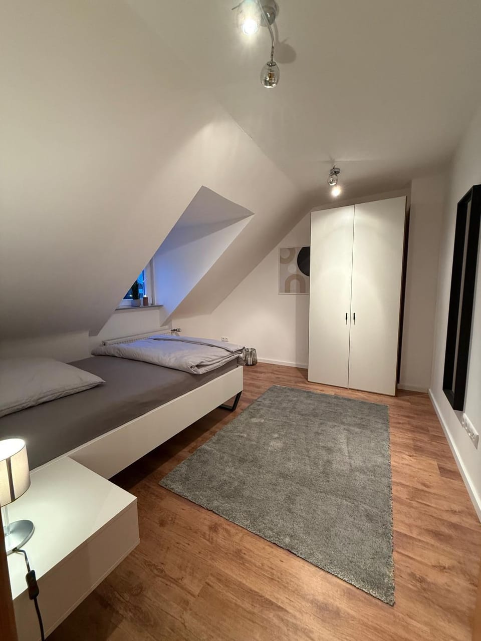 Bed, Photo of the whole room, Bedroom, wardrobe