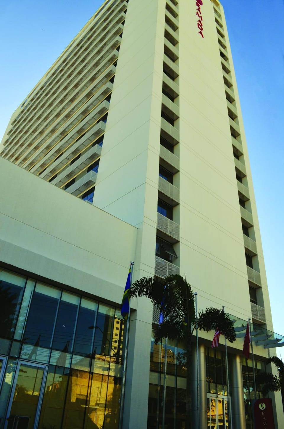 Facade/entrance